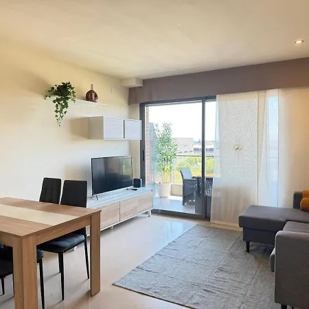 Apartamento In Castelldefels!